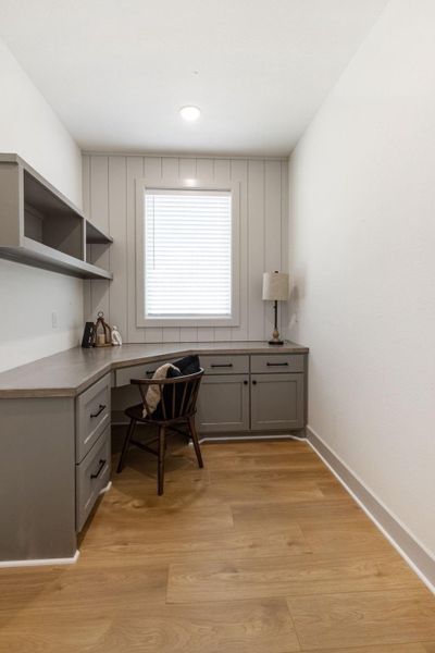 Furnished interior view inside a new home in , Bryan (Image 10).