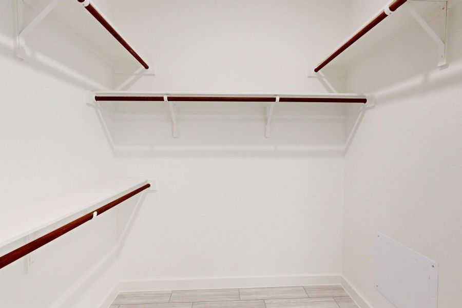 Owner's Closet Owner's Closet