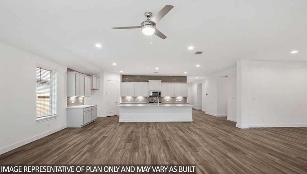 Image 38 representing the Cardinale by D.R. Horton in River Ranch Estates, Dayton, TX.