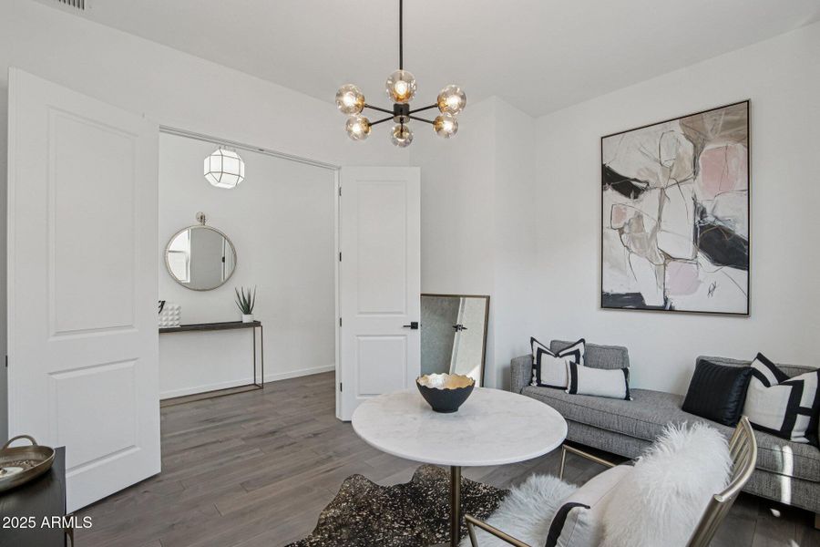 38-web-or-mls-E Waller Ln-S2611-038