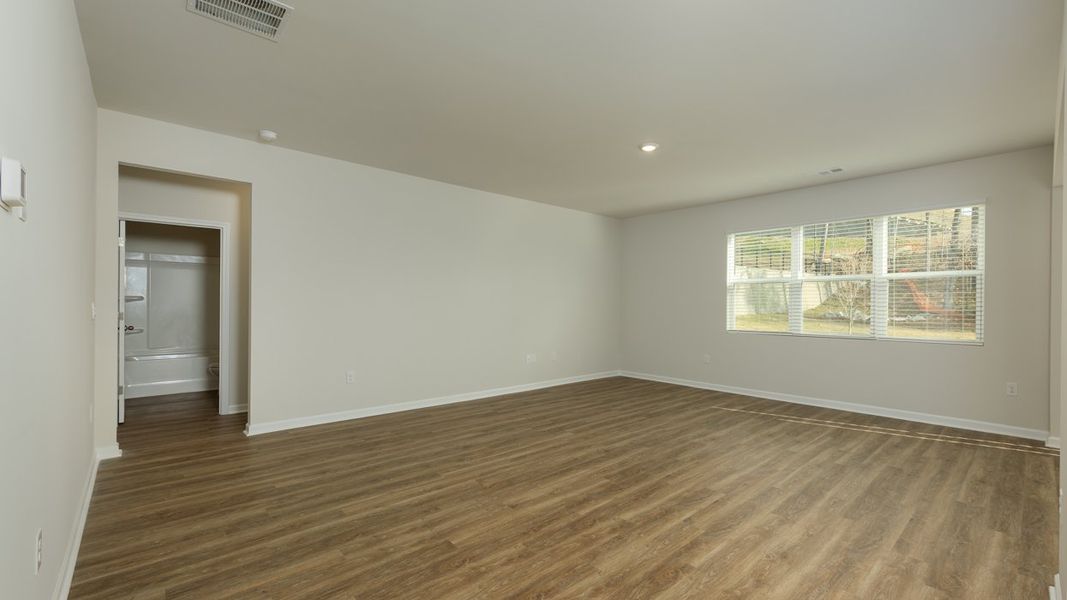 Spacious, unfurnished interior of a new home in Brooks Station, Dacula (Image 22). Spacious, unfurnished interior of a new home in Brooks Station, Dacula (Image 22).