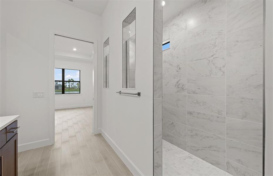 Image 31 of a home in Del Webb Catalina.