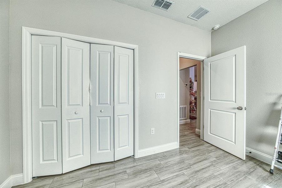Spacious, unfurnished interior of a new home in , Poinciana (Image 20).