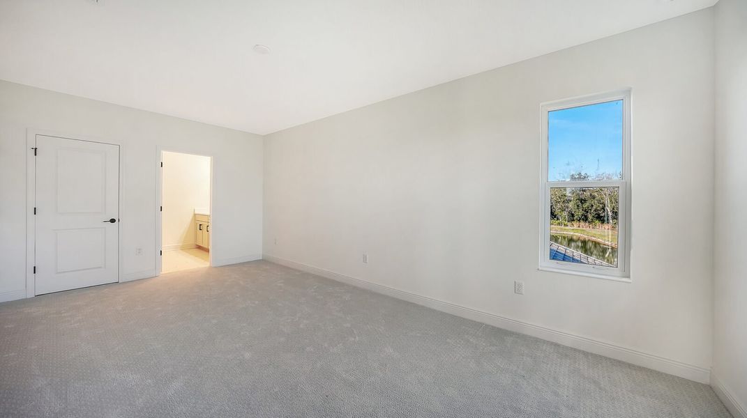 Spacious, unfurnished interior of a new home in Wildleaf, Parrish (Image 49).