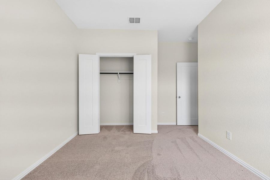 Spacious, unfurnished interior of a new home in , Belton (Image 14).