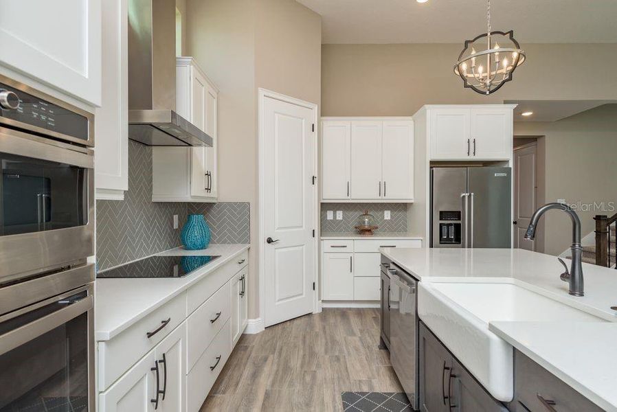 Furnished interior view inside a new home in , Wesley Chapel (Image 31).