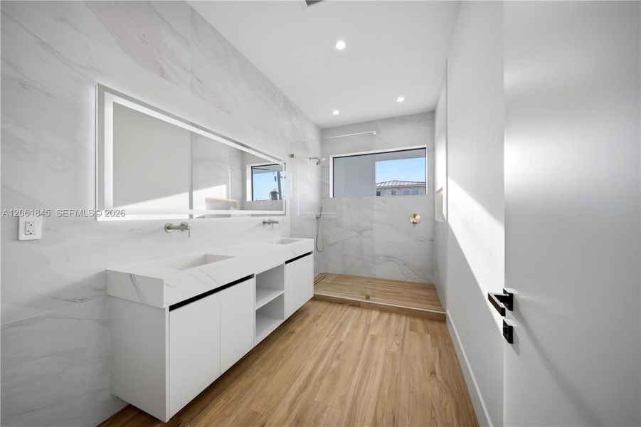 Furnished interior view inside a new home in , Fort Lauderdale (Image 12).