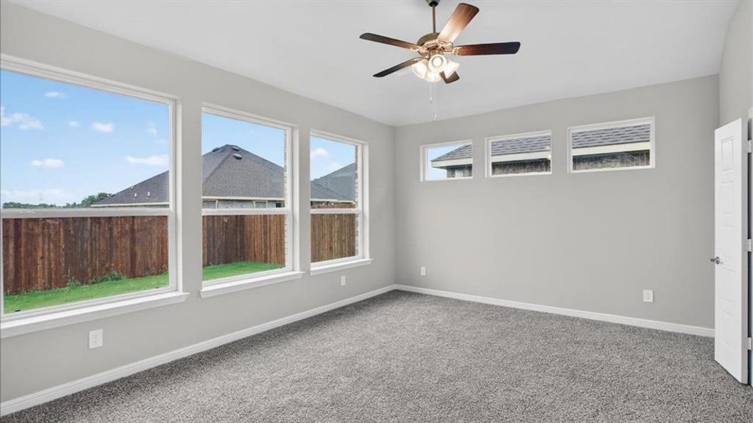 Spacious, unfurnished interior of a new home in , Grand Prairie (Image 11).