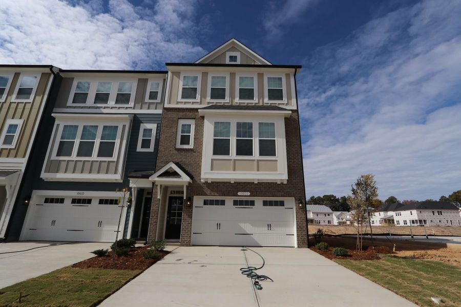 Front Exterior Front Exterior