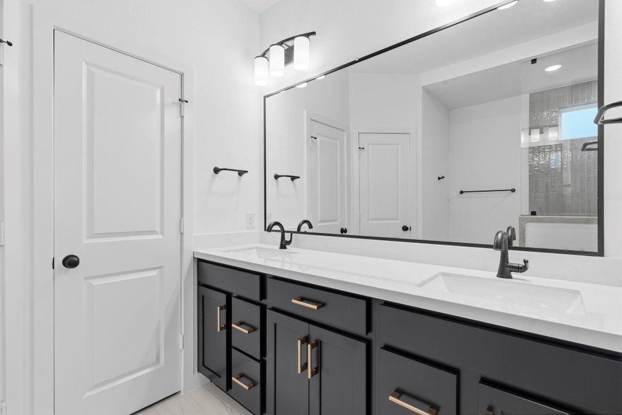 Furnished interior view inside a new home in Sienna 45', 50', Missouri City (Image 6).