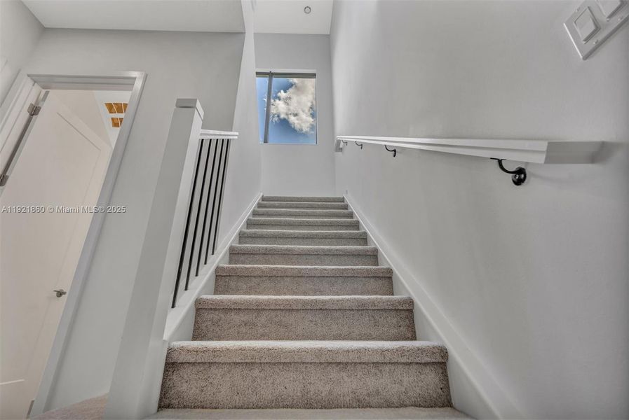 Spacious, unfurnished interior of a new home in , Boca Raton (Image 24). Spacious, unfurnished interior of a new home in , Boca Raton (Image 24).