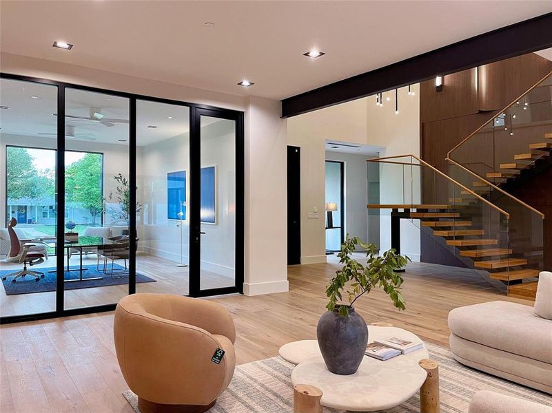 Community amenities in , Dallas (Image 24). Community amenities in , Dallas (Image 24).