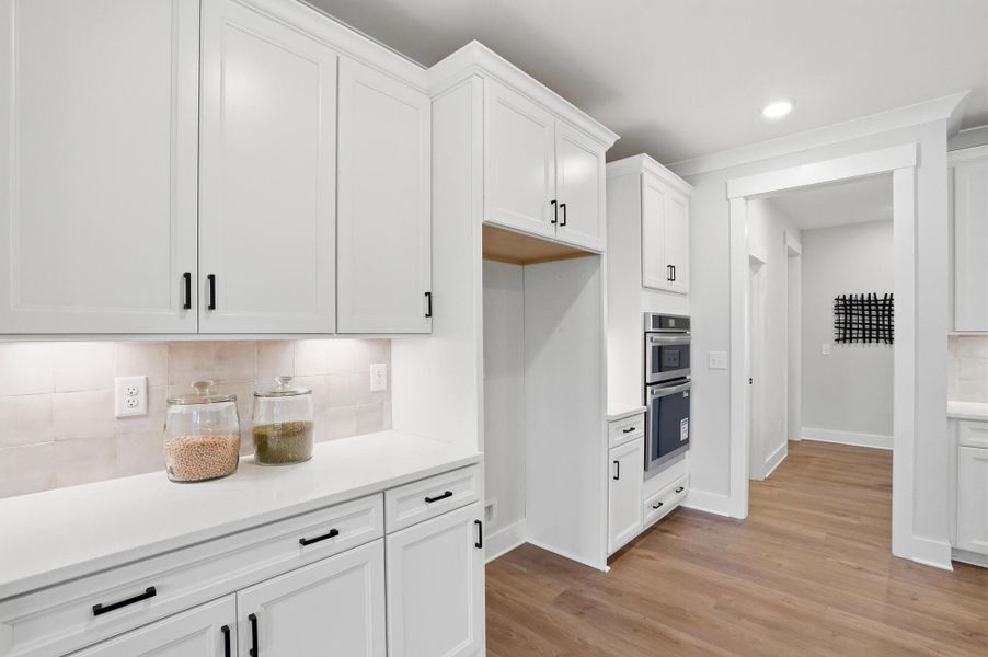Furnished interior view inside a new home in Harmony, Harrisburg (Image 15).