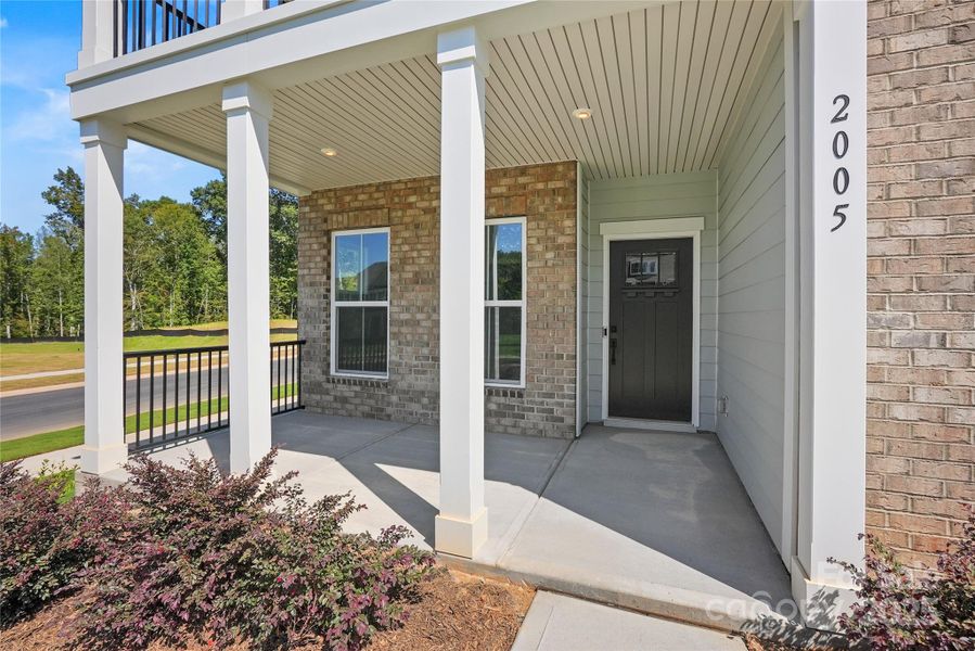 Exterior details and patio area of a home in Forest Creek, Waxhaw (Image 3).