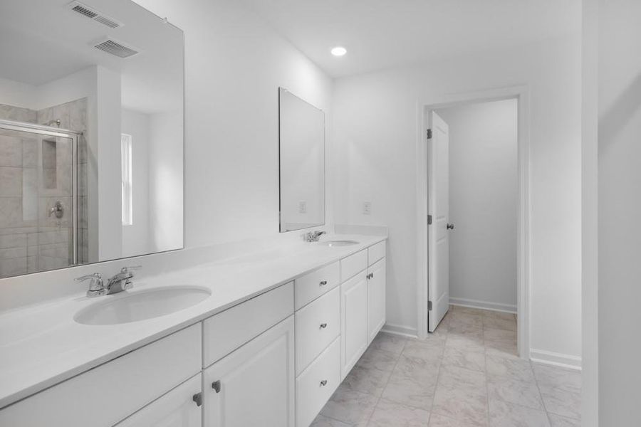 Image 32 of a home in Heritage River.