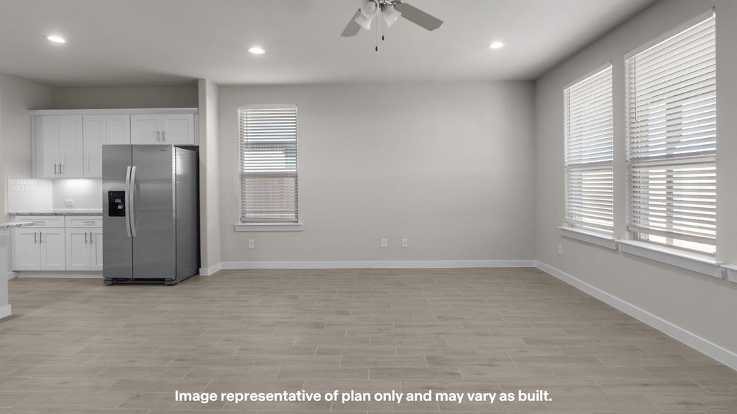 Spacious, unfurnished interior of a new home in Northwest Passage, Midland (Image 12).