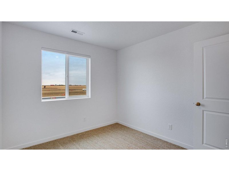 Spacious, unfurnished interior of a new home in Tailholt, Severance (Image 23).