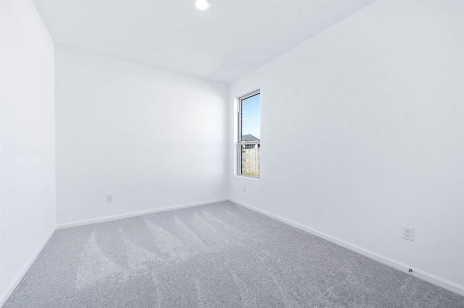 Image 21 of a home in .