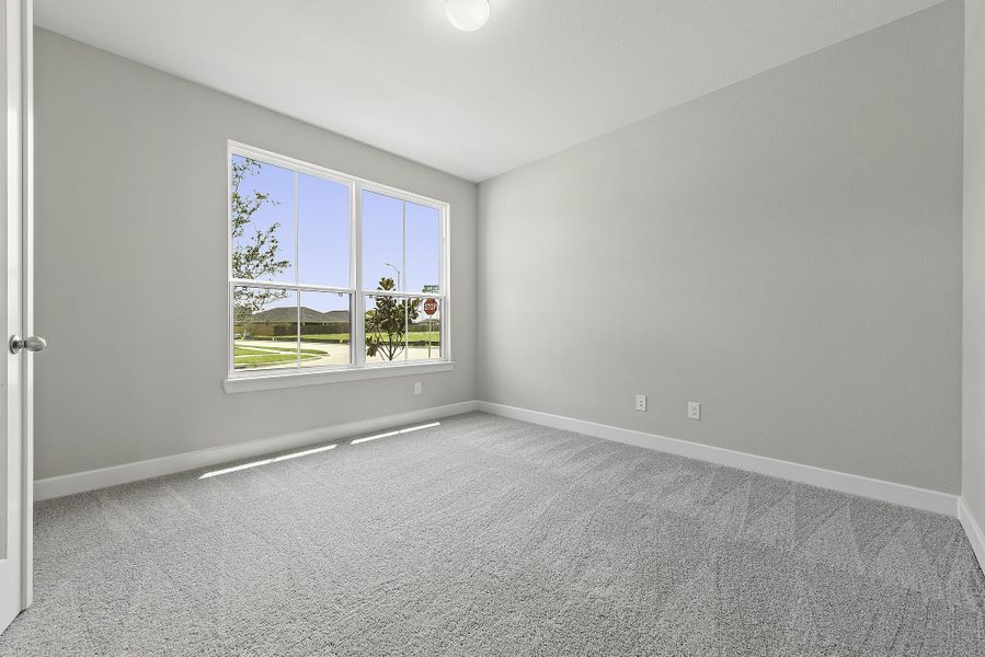 Spacious, unfurnished interior of a new home in Sunterra, Katy (Image 14). Spacious, unfurnished interior of a new home in Sunterra, Katy (Image 14).