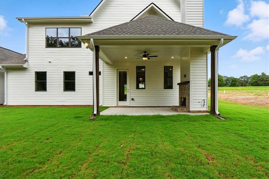 Exterior details and patio area of a home in Old Town Estates, Monroe (Image 34).