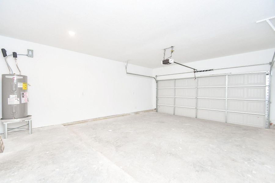 Furnished interior view inside a new home in , Houston (Image 8). Furnished interior view inside a new home in , Houston (Image 8).