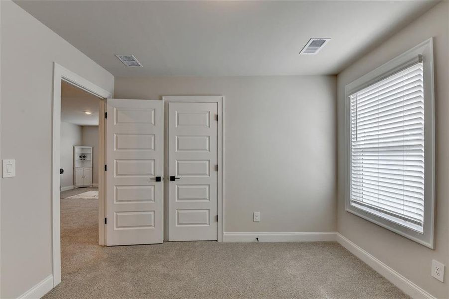 Spacious, unfurnished interior of a new home in , Braselton (Image 24). Spacious, unfurnished interior of a new home in , Braselton (Image 24).