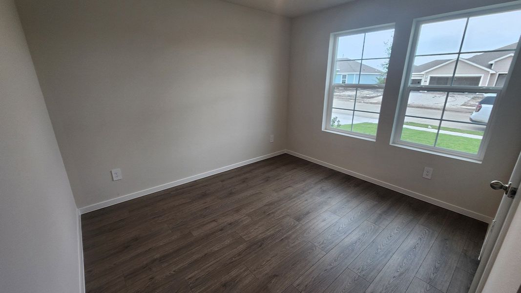Spacious, unfurnished interior of a new home in Waverly Estates, Josephine (Image 7).
