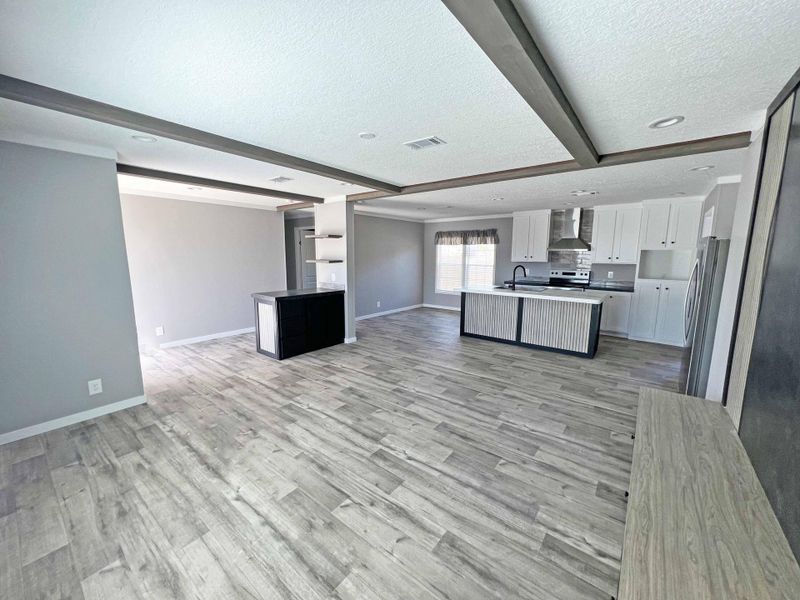 Spacious, unfurnished interior of a new home in , Manning (Image 38).