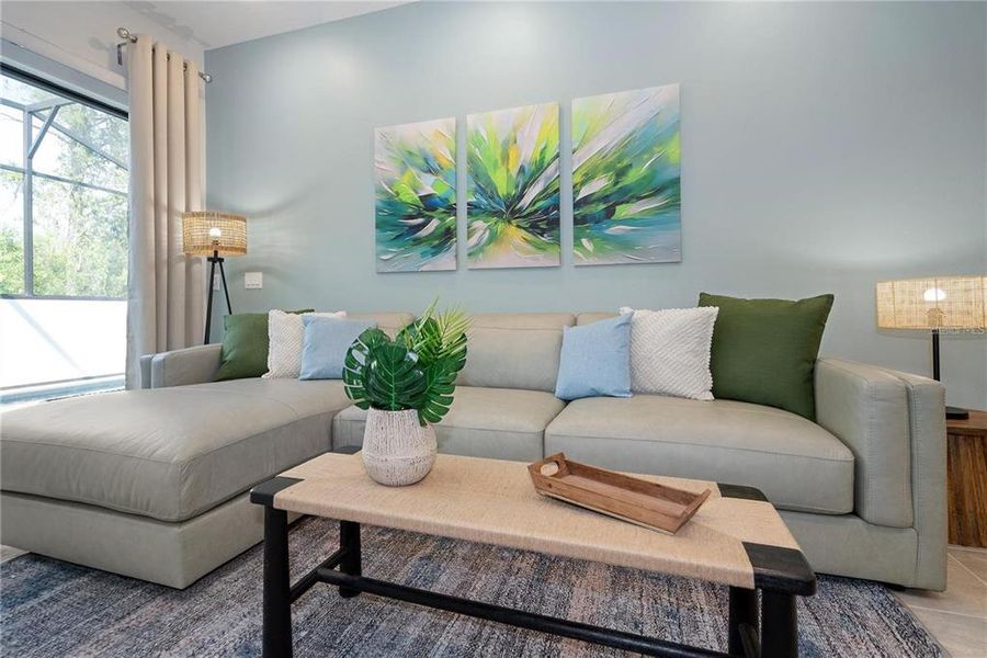 Furnished interior view inside a new home in , Orlando (Image 8).