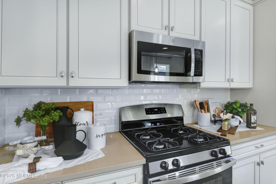 Furnished interior view inside a new home in , Jacksonville (Image 10).