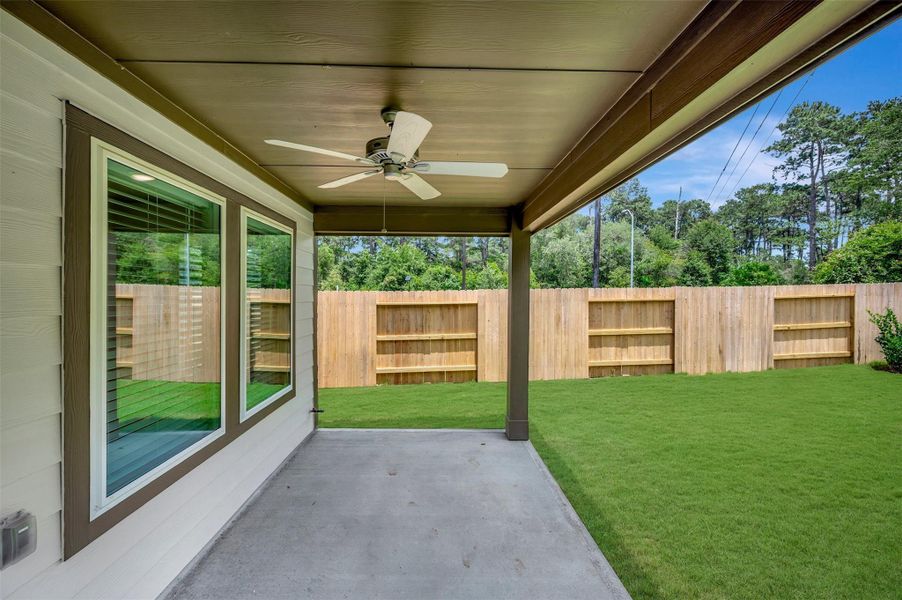 Exterior details and patio area of a home in Sorella, Tomball (Image 19).