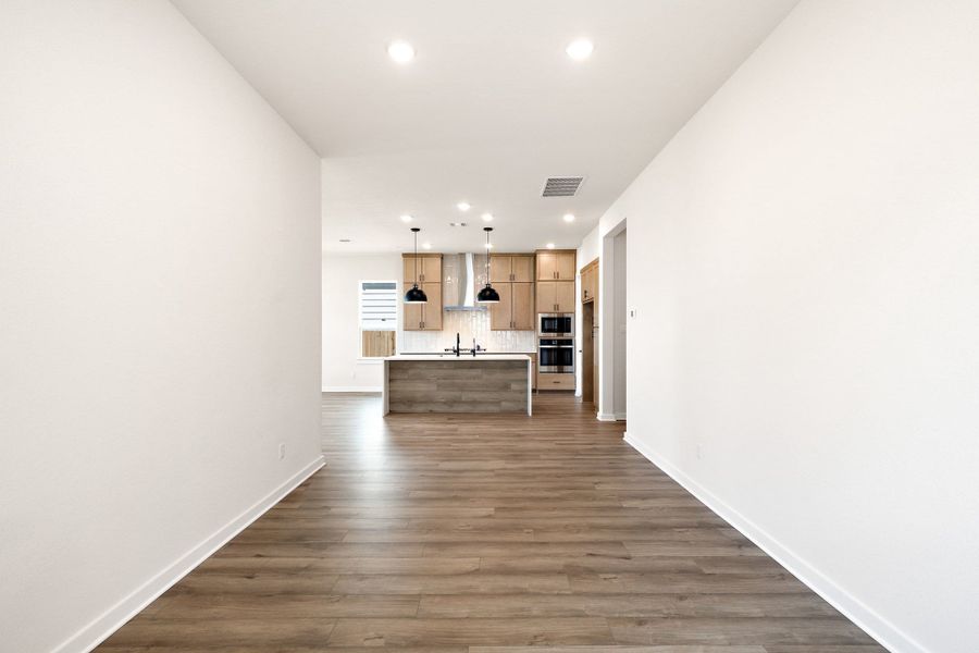Spacious, unfurnished interior of a new home in Park Central, Georgetown (Image 21).