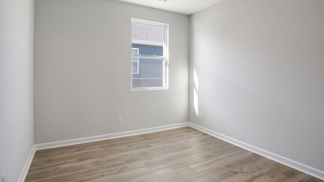 Representative unfurnished interior of a home built from the DESMOND by D.R. Horton in Nexus South, Gallatin (Image 21).