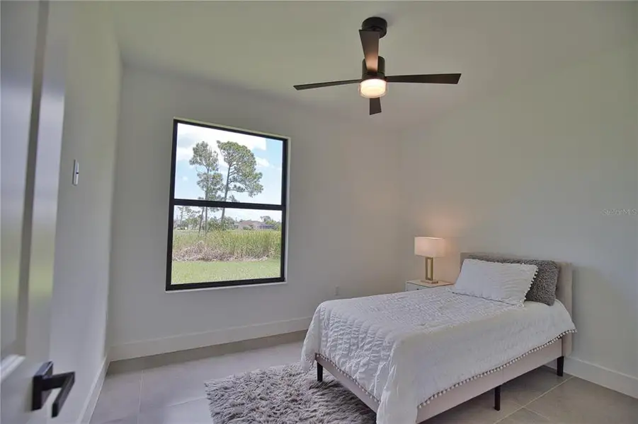 *photos are of similar model home with similar finishes *photos are of similar model home with similar finishes