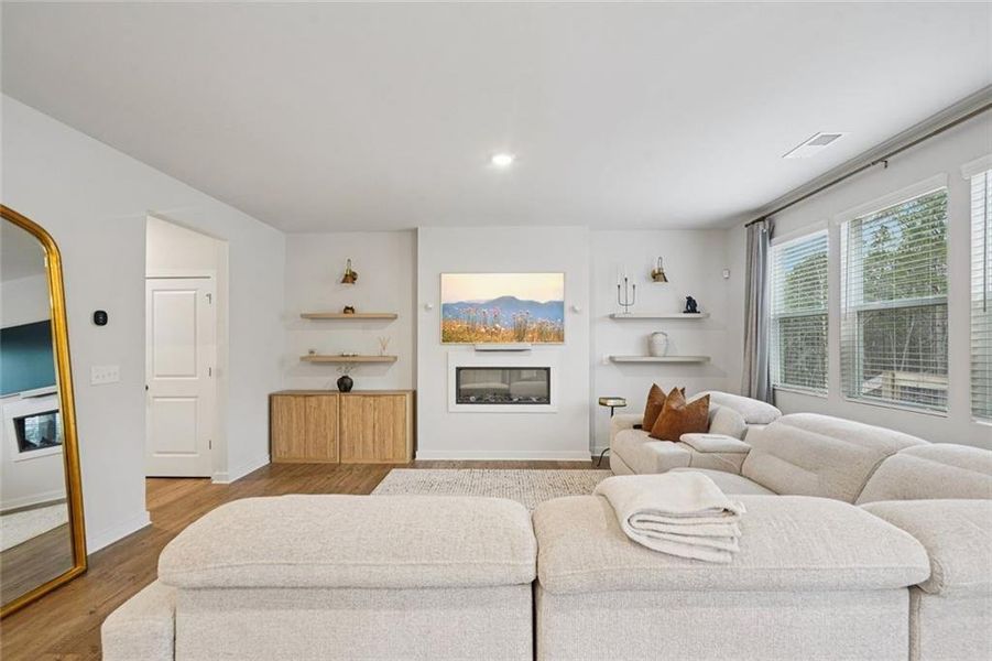 Furnished interior view inside a new home in Ashley Falls, Douglasville (Image 7).