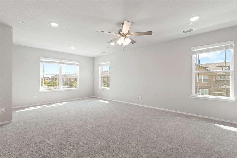 21-web-or-mls-013A9090 21-web-or-mls-013A9090