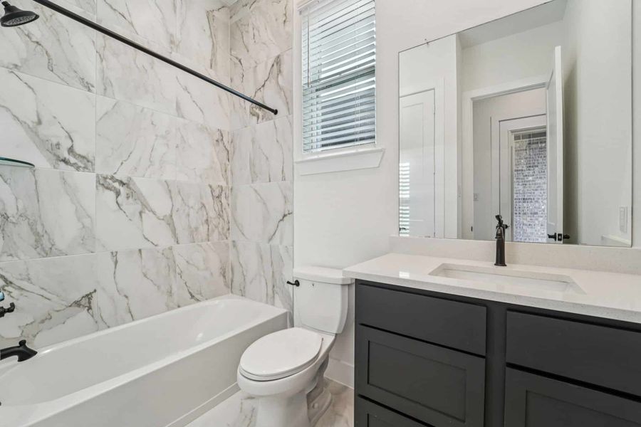 Furnished interior view inside a new home in Kresston, Montgomery (Image 13).