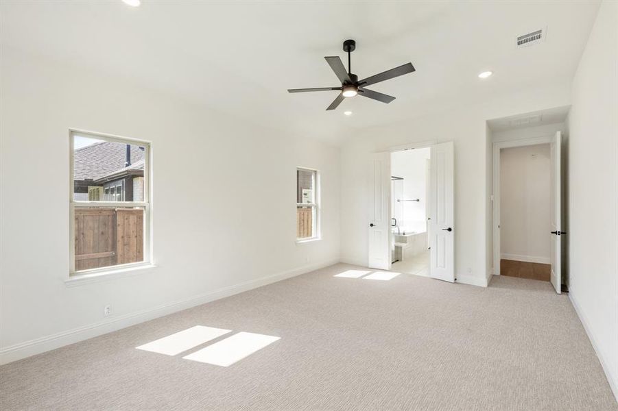 Spacious, unfurnished interior of a new home in Windsong Ranch Classic 61, Prosper (Image 34). Spacious, unfurnished interior of a new home in Windsong Ranch Classic 61, Prosper (Image 34).