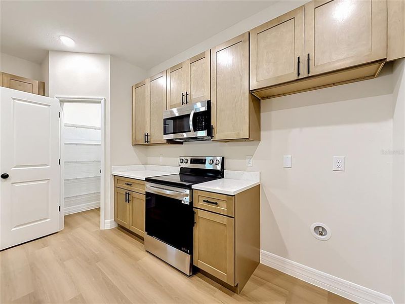 Furnished interior view inside a new home in , Eustis (Image 11).