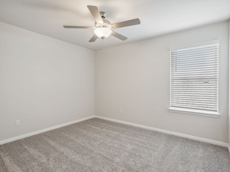 Spacious, unfurnished interior of a new home in Big Sky Ranch - Reserve Collection, Dripping Springs (Image 16).