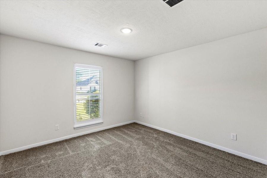 Spacious, unfurnished interior of a new home in , League City (Image 30). Spacious, unfurnished interior of a new home in , League City (Image 30).