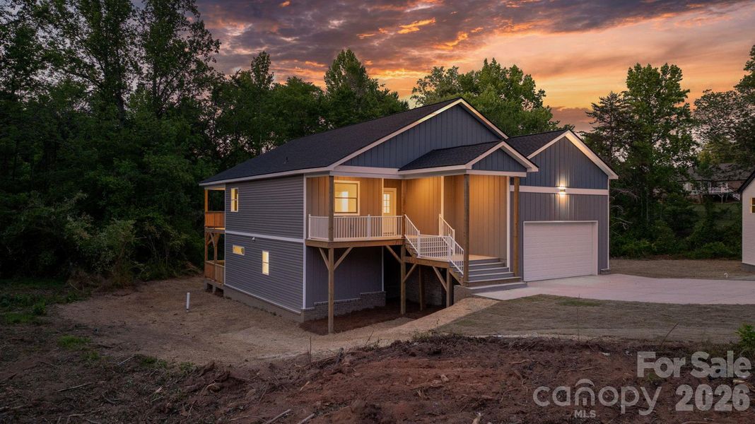 Image 43 of a home in .