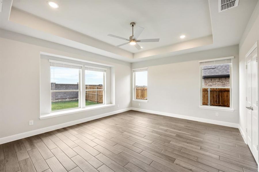 Spacious, unfurnished interior of a new home in Sonoma Verde, McLendon-Chisholm (Image 22).