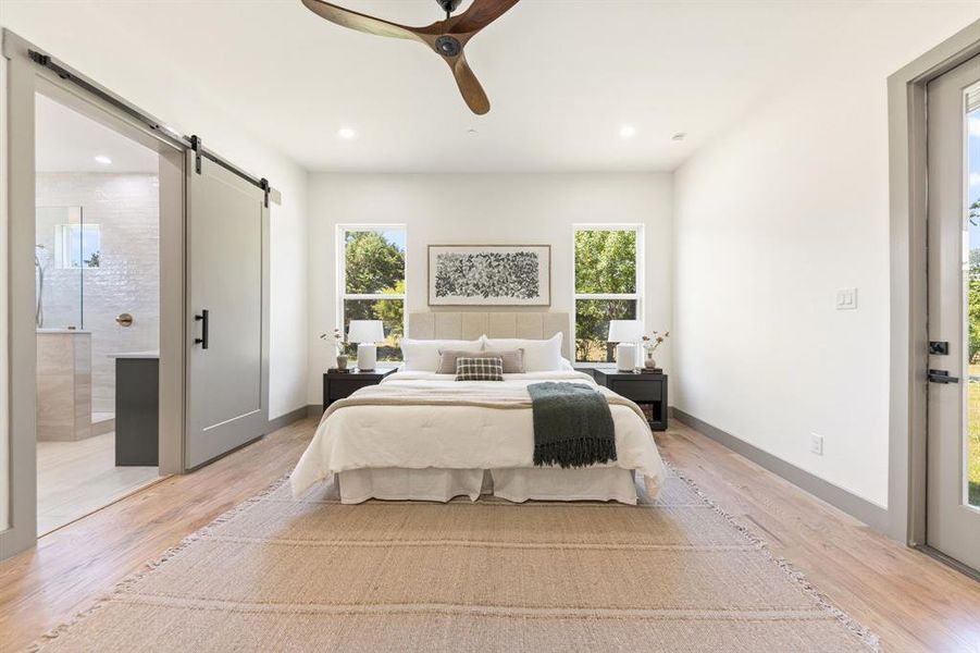 Furnished interior view inside a new home in , Red Oak (Image 29).