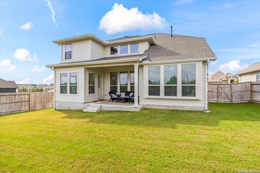 Exterior details and patio area of a home in Foxbrook, Cibolo (Image 24).