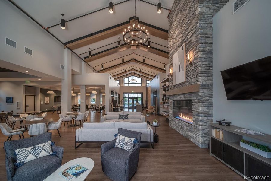 Community amenities in , Aurora (Image 27).