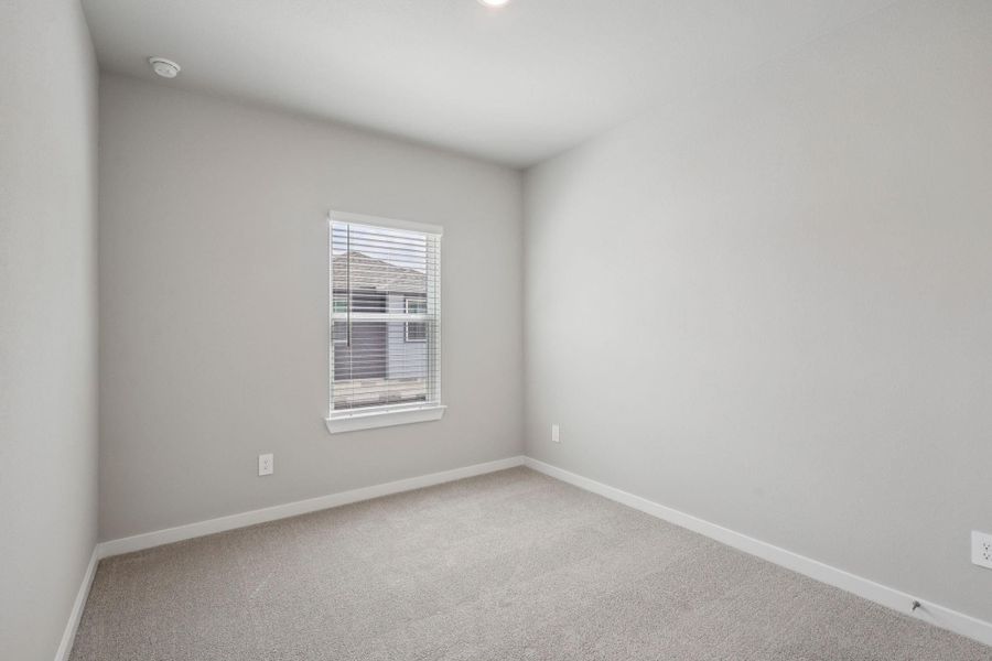 Photo is not of the actual home, but is an inspirational photo of builder’s model home and may depict options, furnishings, and/or decorator features that are not included Photo is not of the actual home, but is an inspirational photo of builder’s model home and may depict options, furnishings, and/or decorator features that are not included