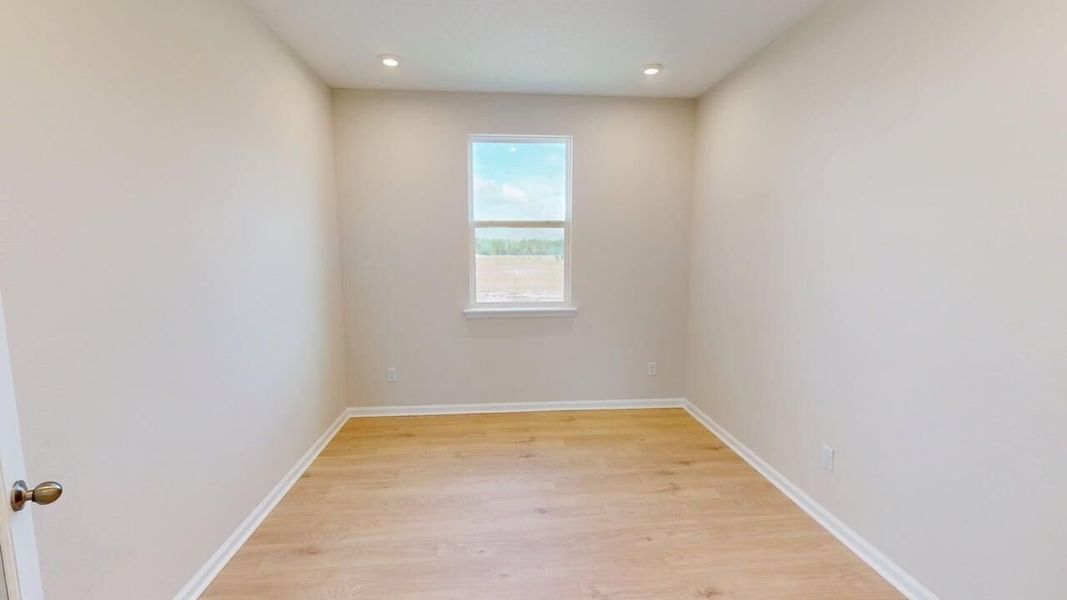 Spacious, unfurnished interior of a new home in Sandridge Hills, Green Cove Springs (Image 8). Spacious, unfurnished interior of a new home in Sandridge Hills, Green Cove Springs (Image 8).