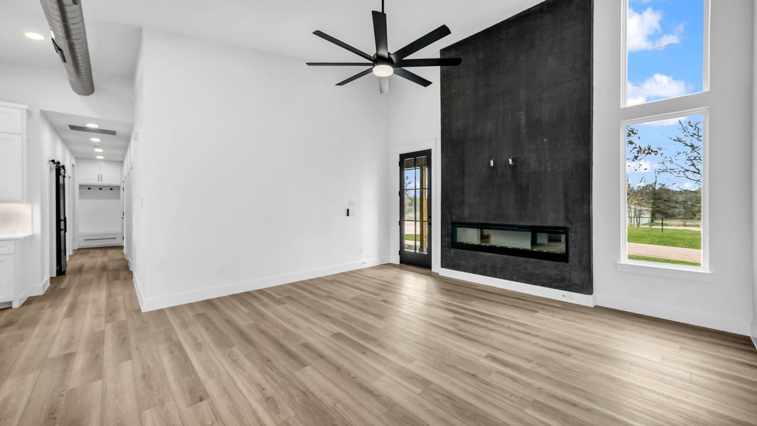 Representative unfurnished interior of a home built from the Zephyer 2 by Zeal Home Builders in Parallel Pastures, Poolville (Image 27).
