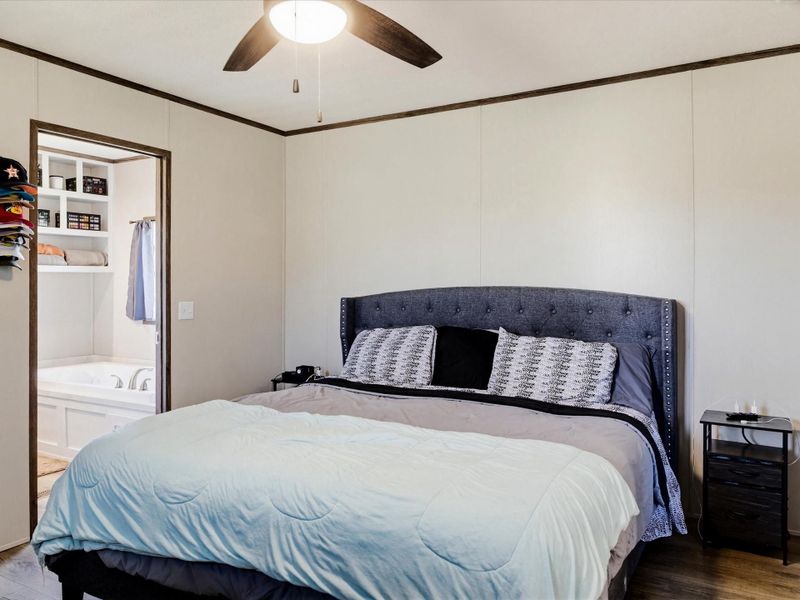 Furnished interior view inside a new home in , Conroe (Image 12). Furnished interior view inside a new home in , Conroe (Image 12).